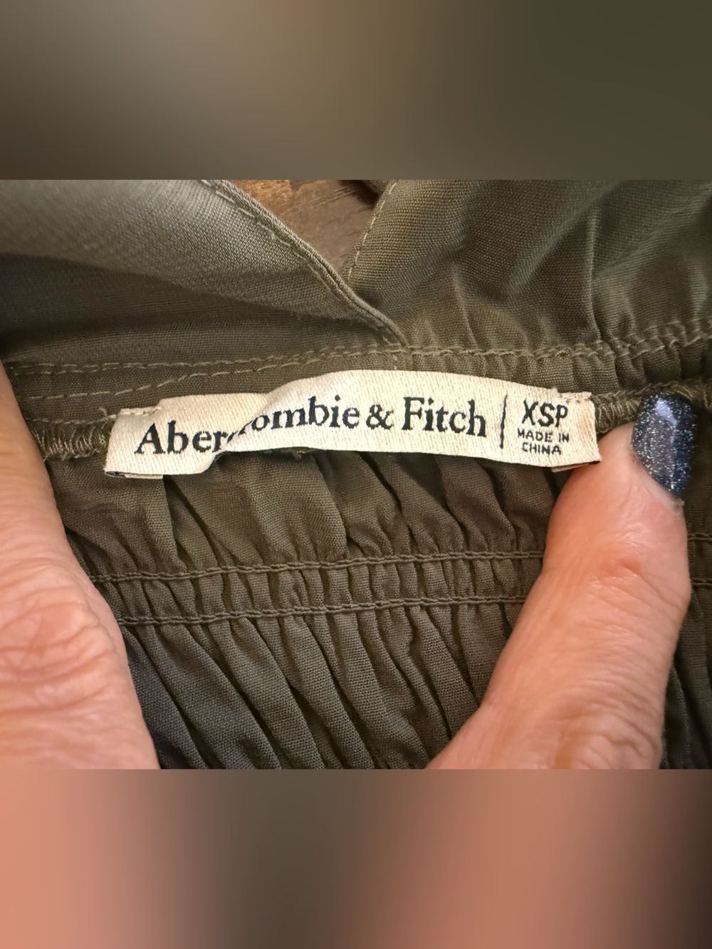 Abercrombie & Fitch Khaki Green Sundress XS Smocked Tie Back Summer Vibes Y2K - Picture 5 of 6